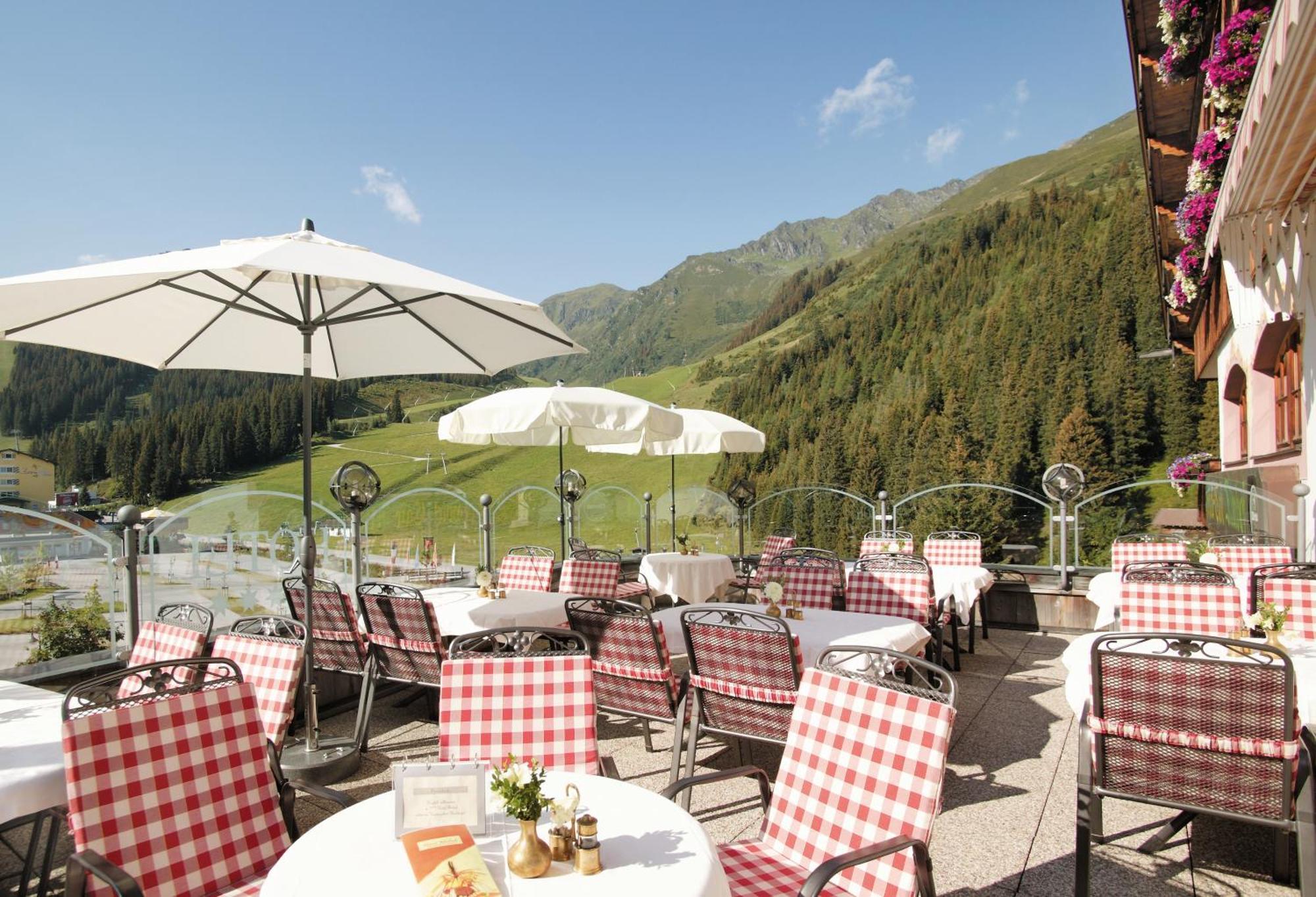 Hotel Almhof Hochfugen Exteriér fotografie